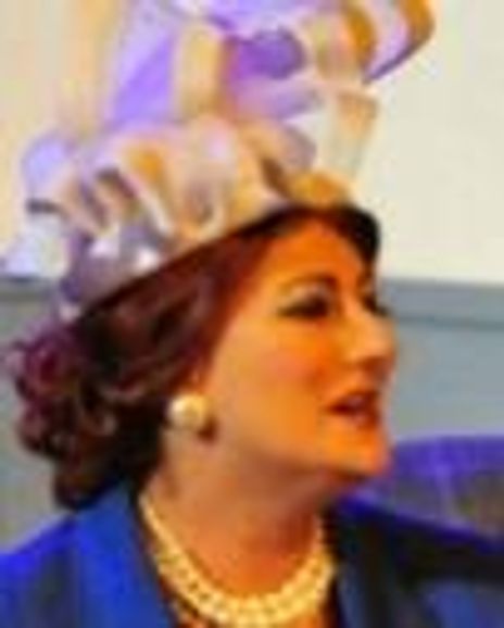 Shirley Hatton Headshot