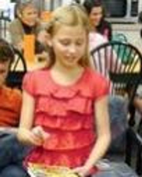 Maggie Scott Headshot