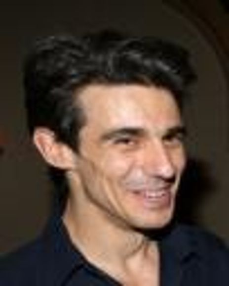 Joaquin De Luz Headshot