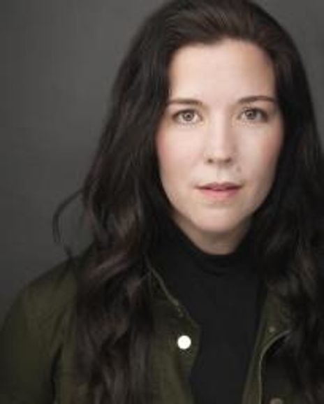 Caitlin Humphreys Headshot