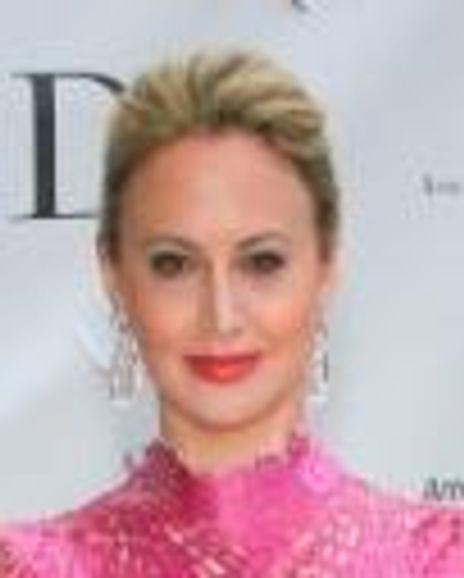 Nina Rennert Davidson Headshot