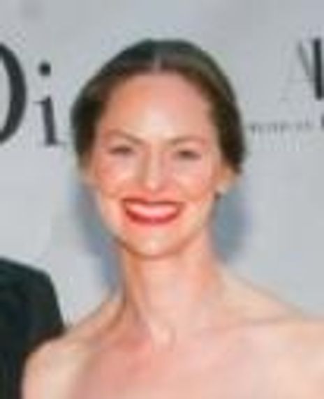 Amanda Beck Headshot