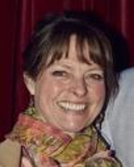 Janet Ellis Headshot