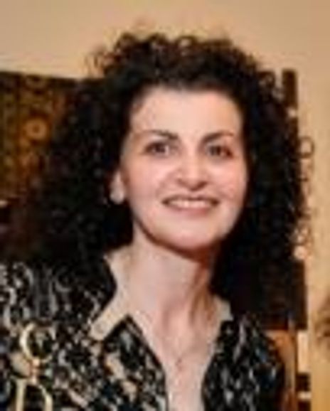 Inna Feldman-Gerber Headshot