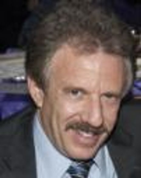 Steve Zelson Headshot