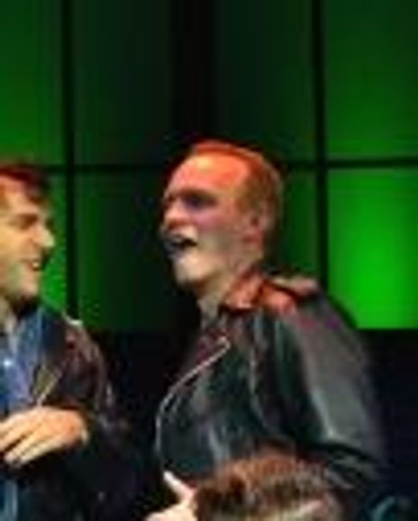 Owen Pelesh Headshot