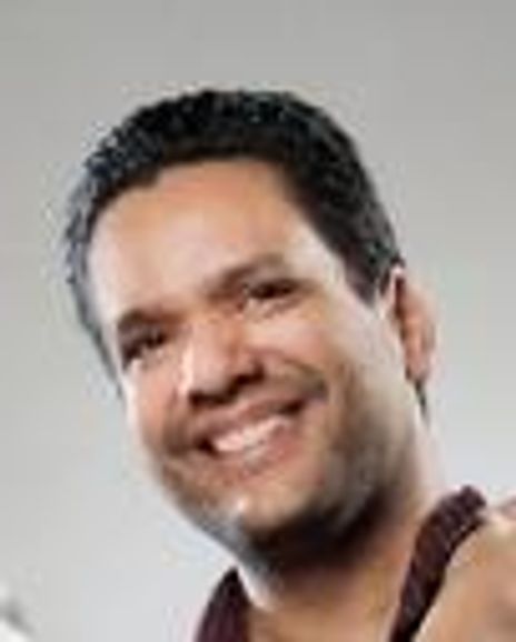 Carlos MonzÃ³n Headshot