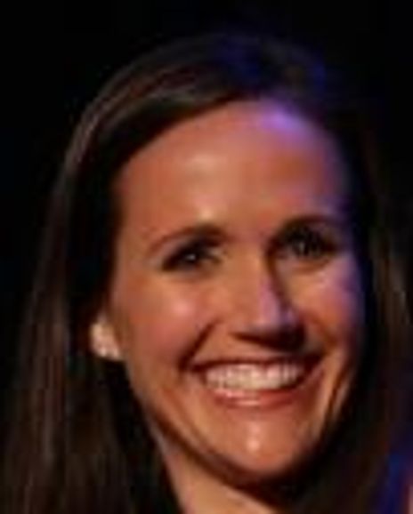 Amanda LaVergne Headshot