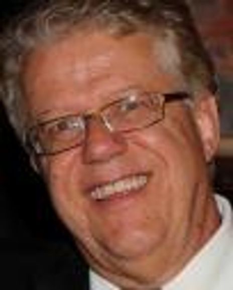 Romero Lubambo Headshot