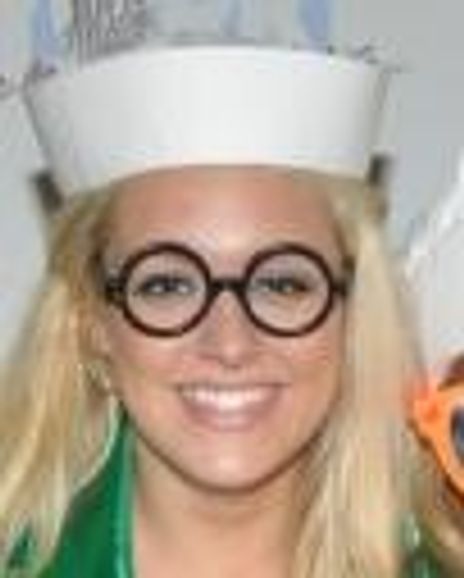 Katie Sarno Headshot