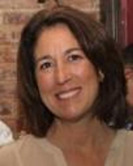 Dulce Fernandez Headshot