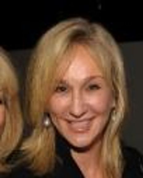 Barbara Steel Headshot