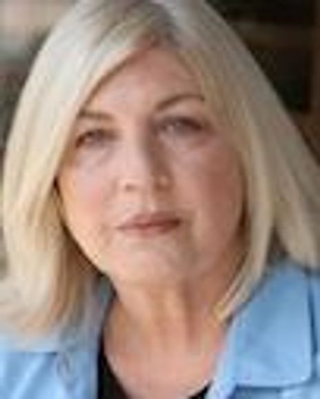 Donna Du Bain Headshot