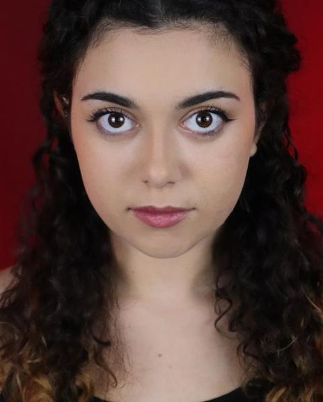 Alexandra Adams Headshot