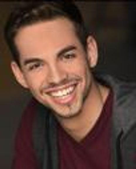 Marcella Lee Headshot