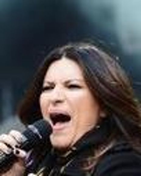 Laura Pausini Headshot