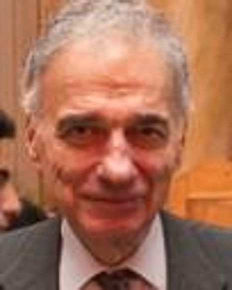 Ralph Nadar Headshot