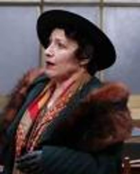 Beverly Klein Headshot