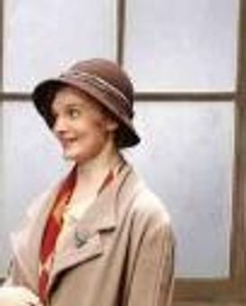 Emily Barber Headshot