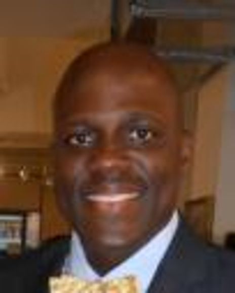Donel Davis Headshot