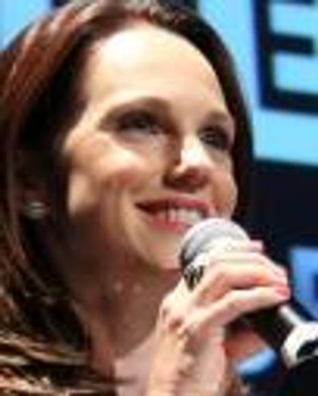 Katie Tomlinson Diamond Headshot