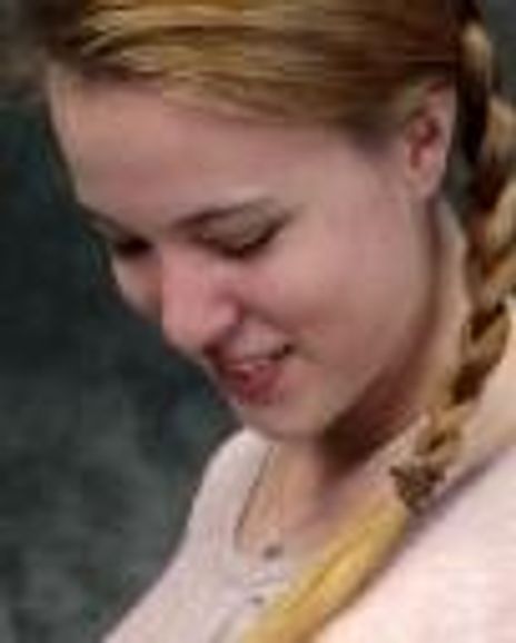 Emily Ann Luhrs Headshot