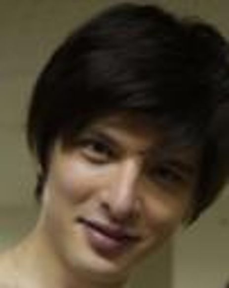 Yu Shirota Headshot