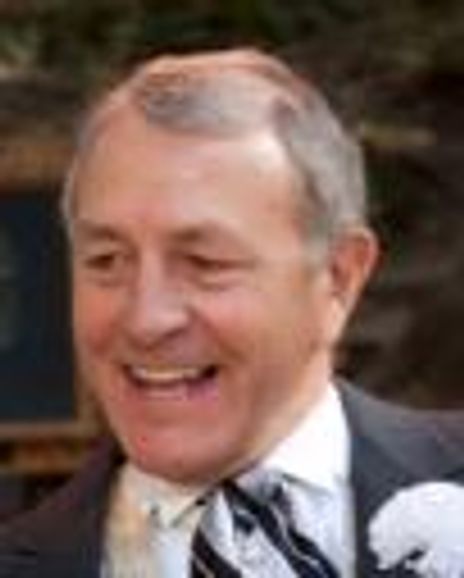 Tim Halligan Headshot