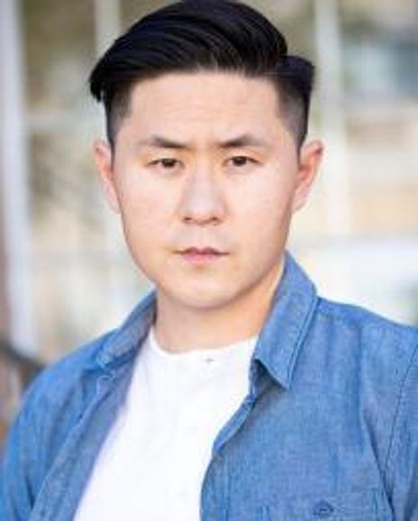 Stephen Hu Headshot