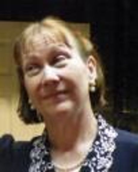 Marcie Warner Headshot