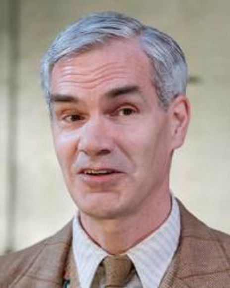 Angus Wright Headshot