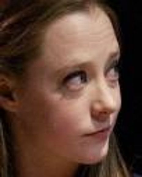 Zoe Swenson-Graham Headshot