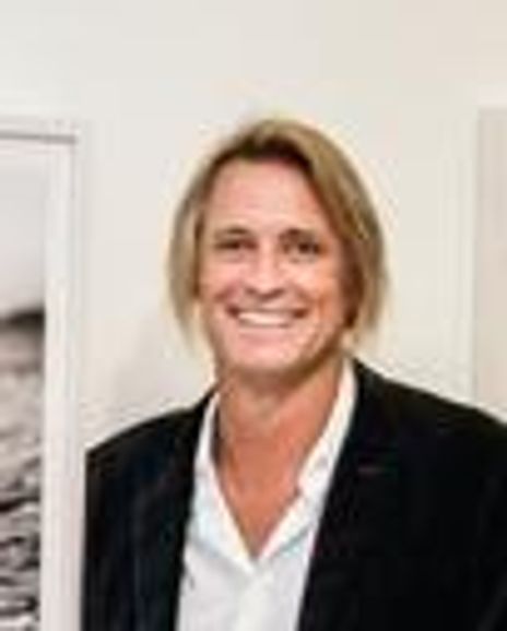 Russell James Headshot