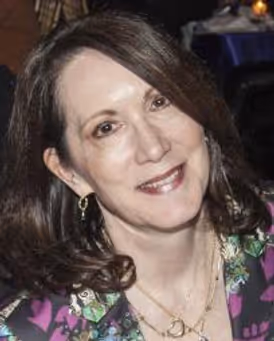 Lauren Mitchell Headshot