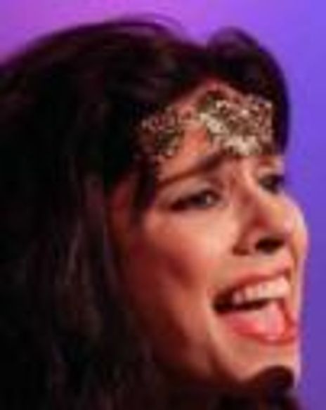 Amanda Homi Headshot