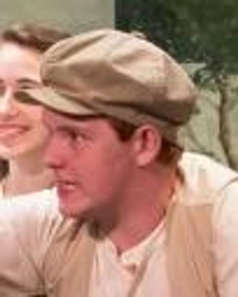 Sam Everett Headshot