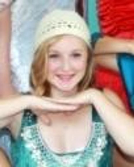 Abigail Cash Headshot