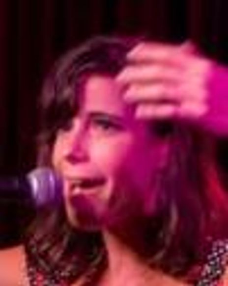 Lisa Casolino Headshot