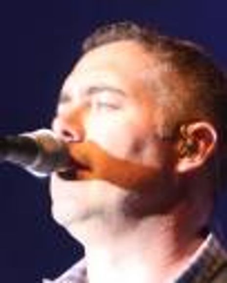 Ed Robertson Headshot