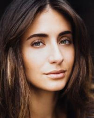 Marina Pires Headshot