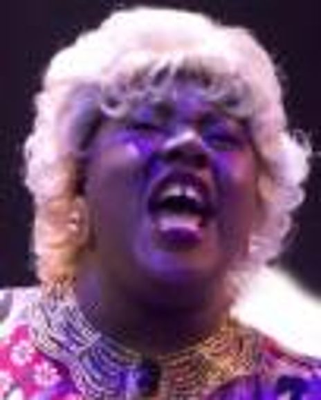 Svannah Jones Headshot