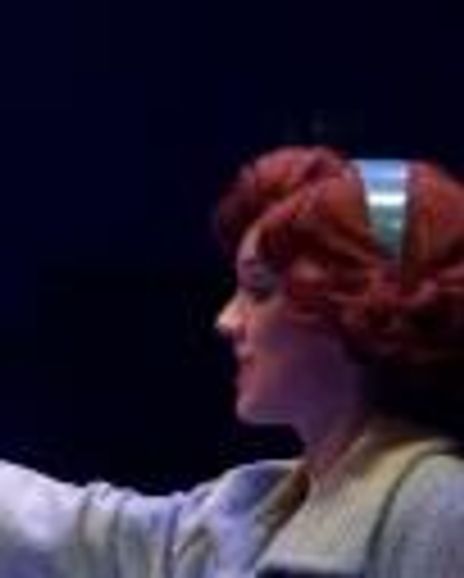 Ariana Mailucius Headshot