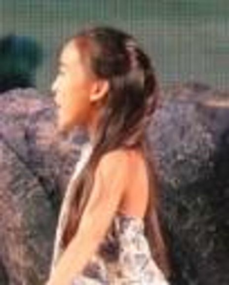 Caitlin Chau Headshot