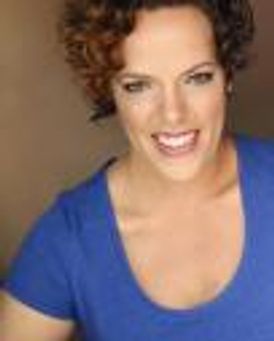 Amanda Bruton Headshot