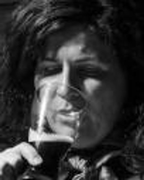 Anita Deely Headshot