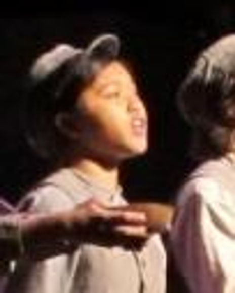 Robin Camille Headshot