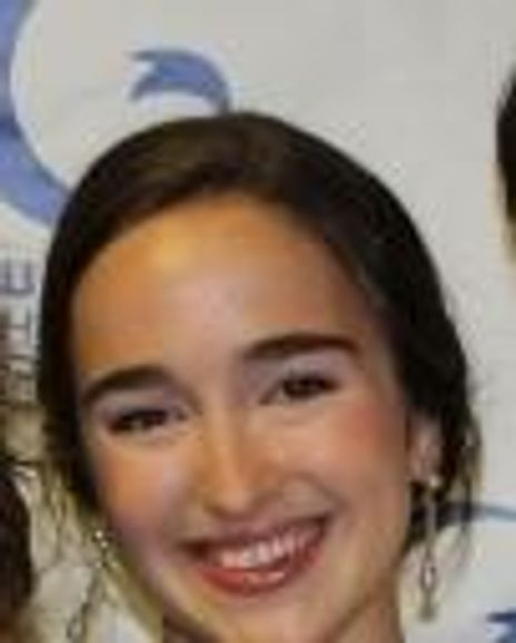 Thallis Santesteban Headshot