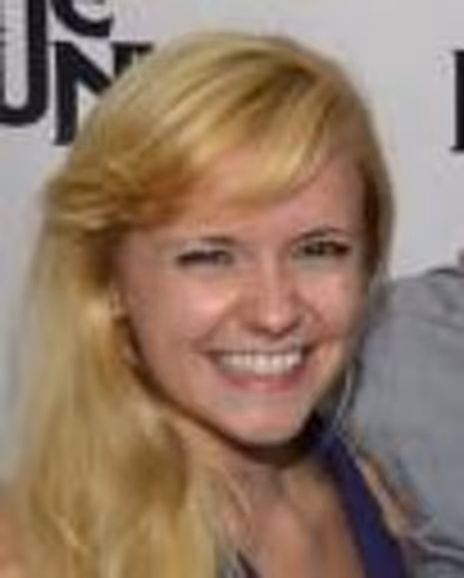 Becca Andrews Headshot