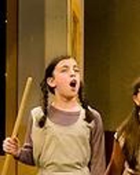 Emma Senerchia Headshot