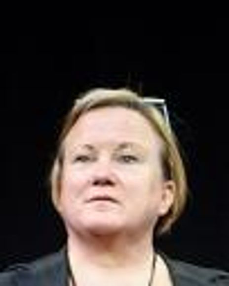 Tracey Collins Headshot